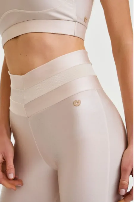 LEGGING ADAPTIV COM PUNHO E AFINA CINTURA OFF WHITE